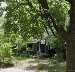 1526 Arizona Avenue, Flint, MI 48506