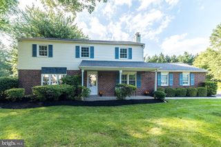 1724 HOWE LN, Ambler, PA 19002
