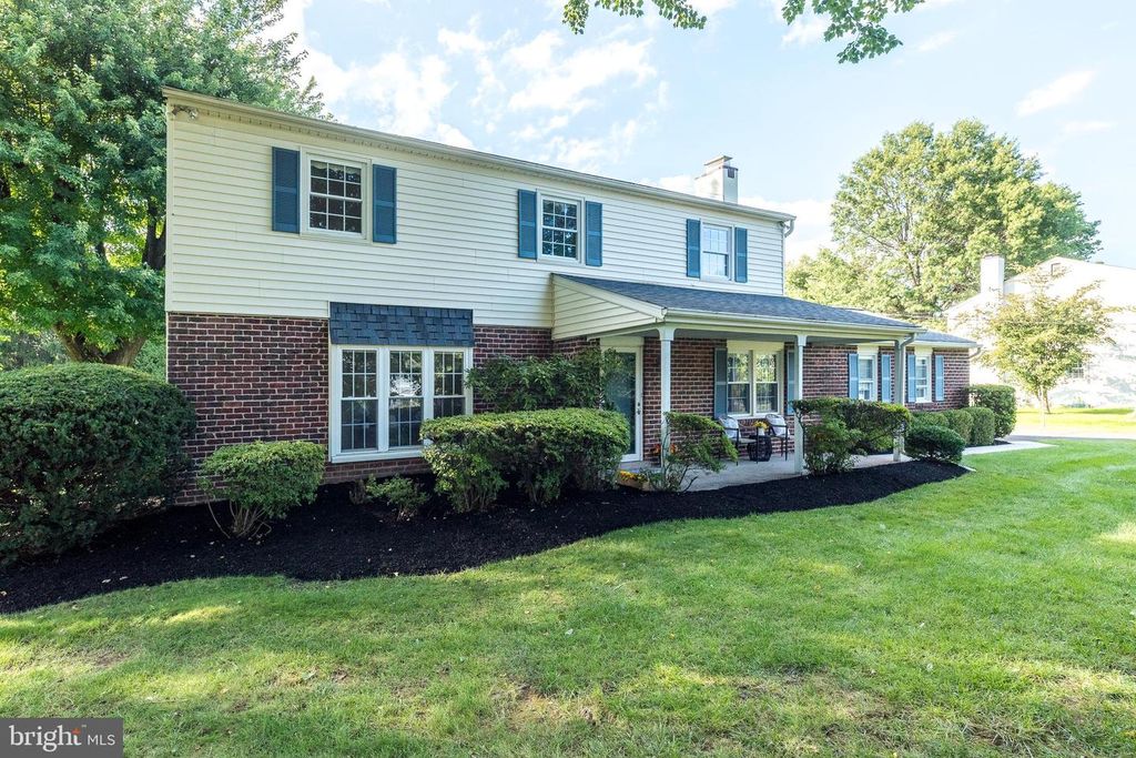1724 HOWE LN, AMBLER, PA 19002 — photo 2