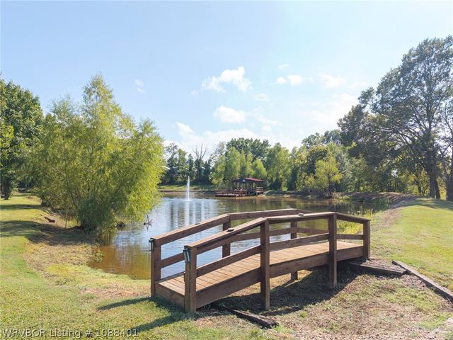 1820 Oak Grove Road, Van Buren, AR 72956