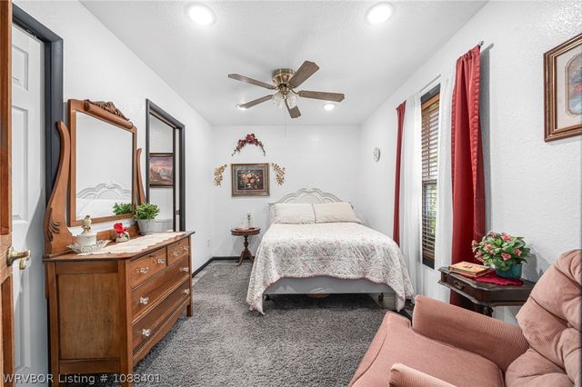 1820 Oak Grove Road, Van Buren, AR 72956