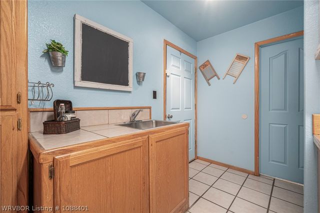 1820 Oak Grove Road, Van Buren, AR 72956