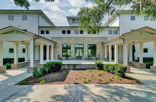 1543 Prince Edward Street, Mount Pleasant, SC 29466