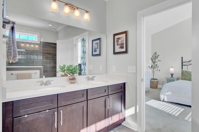 1543 Prince Edward Street, Mount Pleasant, SC 29466