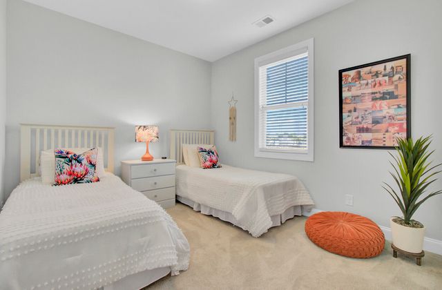 1543 Prince Edward Street, Mount Pleasant, SC 29466