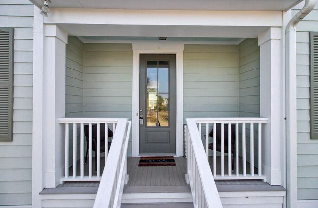 1543 Prince Edward Street, Mount Pleasant, SC 29466