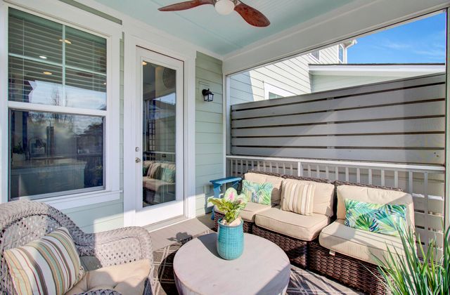 1543 Prince Edward Street, Mount Pleasant, SC 29466