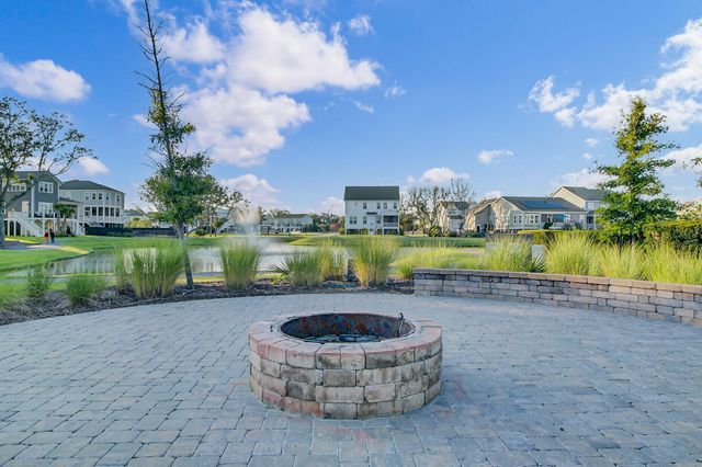 1543 Prince Edward Street, Mount Pleasant, SC 29466