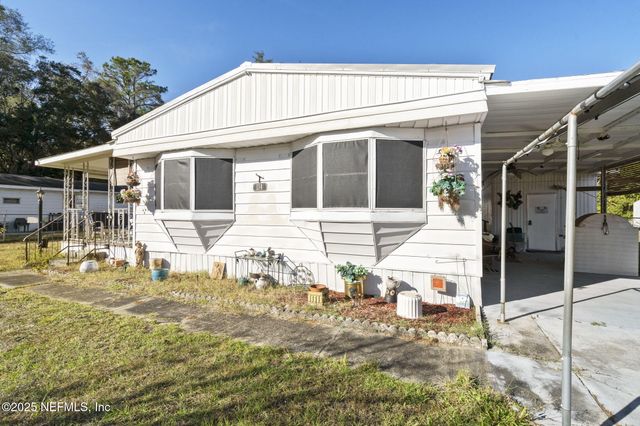 114 SAWYER Street, Interlachen, FL 32148