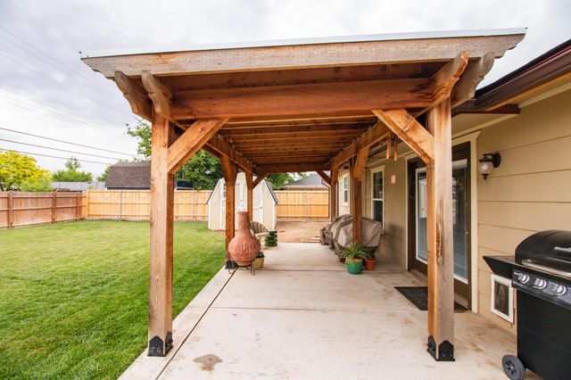 5125 CHISHOLM Trail, Amarillo, TX 79109