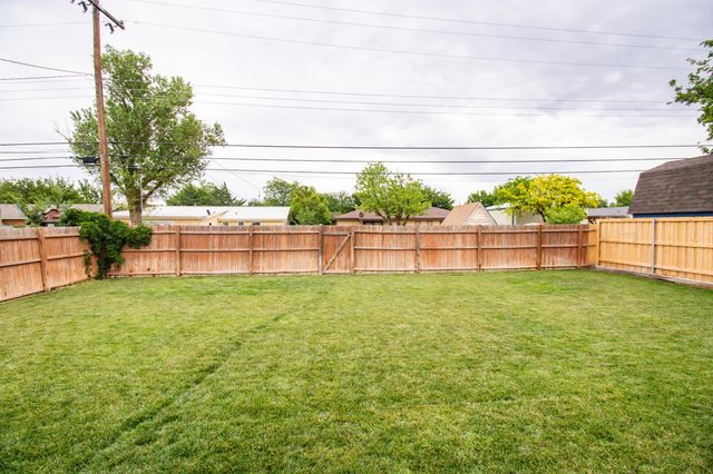 5125 CHISHOLM Trail, Amarillo, TX 79109