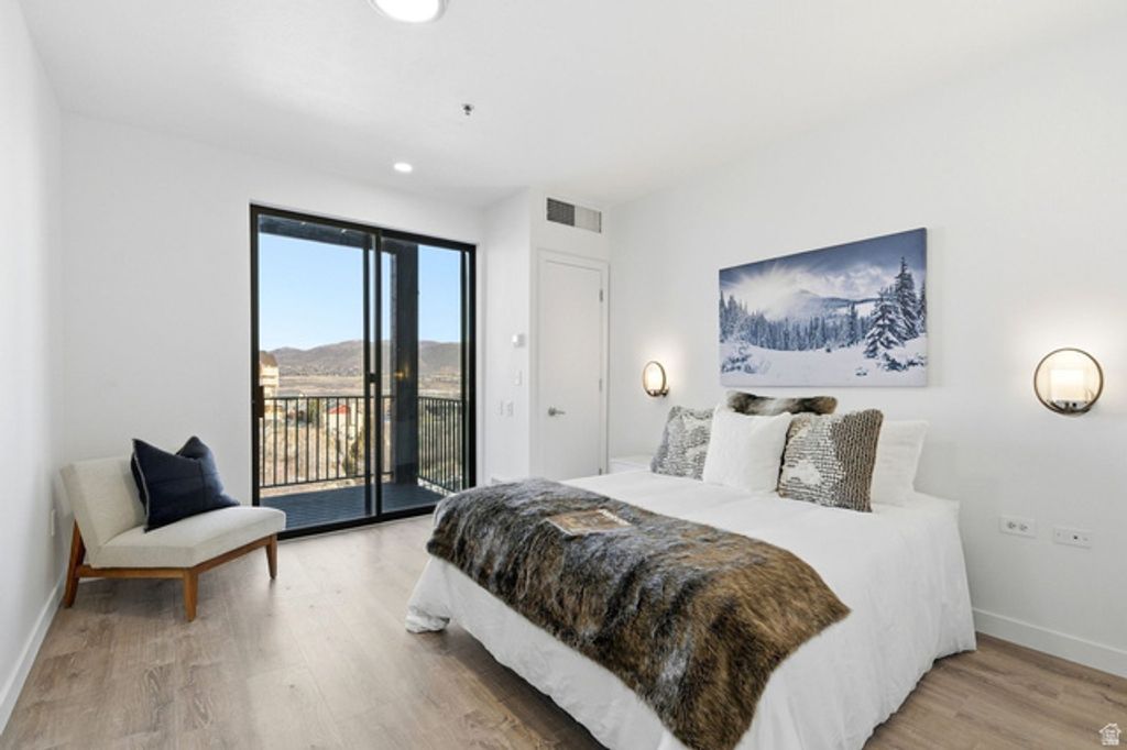 Image 16 of property listing at 1364 W STILLWATER DR #R2026, Heber City, UT 84032