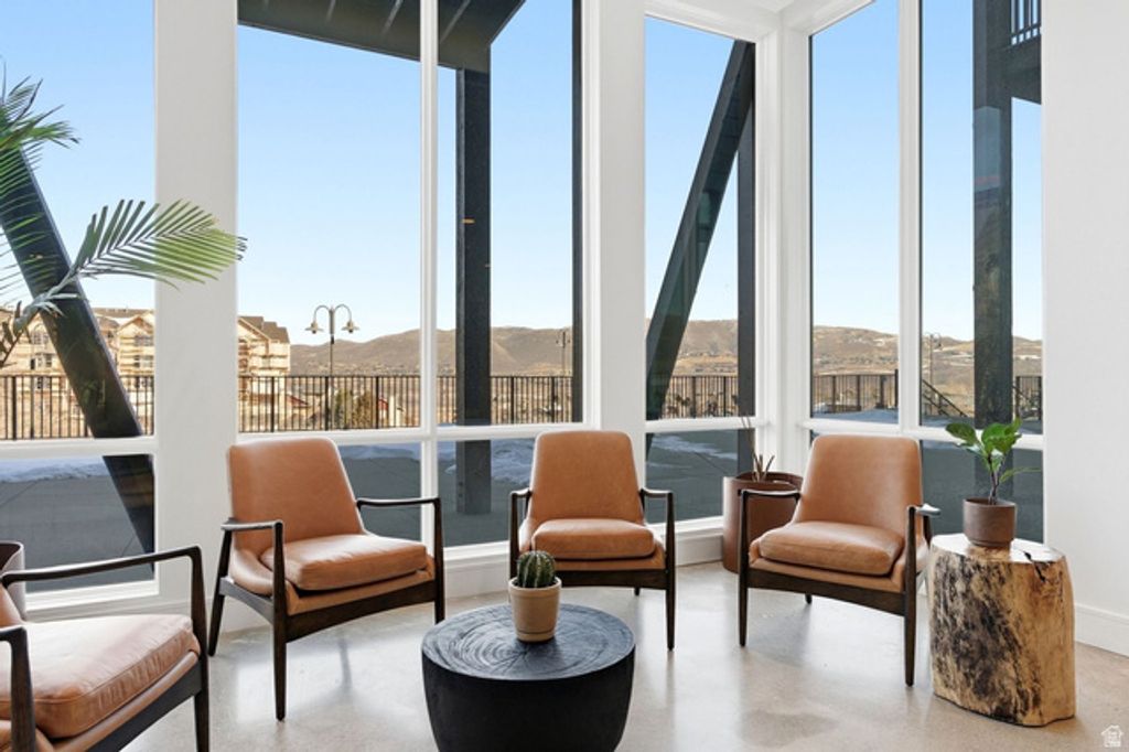 Image 25 of property listing at 1364 W STILLWATER DR #R2026, Heber City, UT 84032