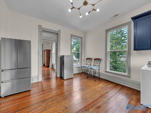 718 5th Avenue Se, Decatur, AL 35601