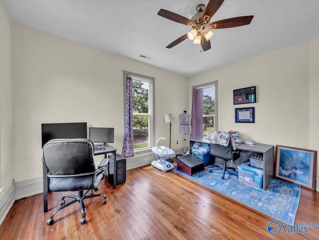 718 5th Avenue Se, Decatur, AL 35601