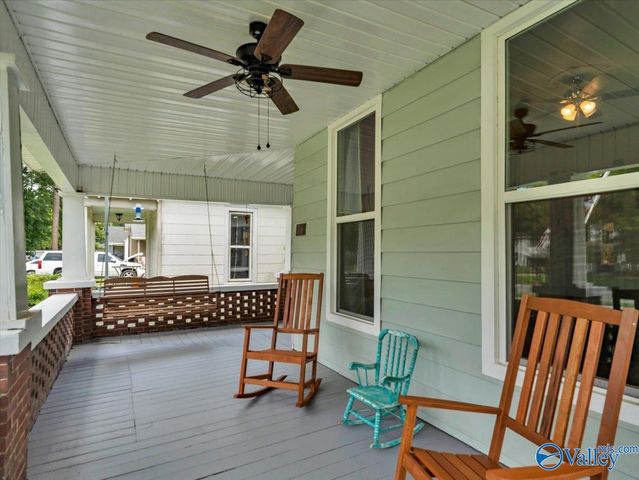 718 5th Avenue Se, Decatur, AL 35601