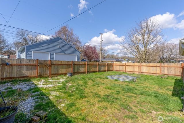 835 20th Avenue, Longview, WA 98632