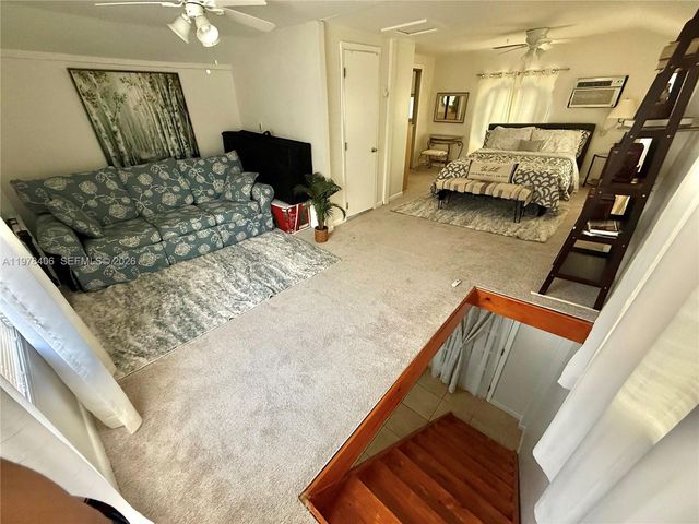 285 NW 60th Ave, Miami, FL 33126