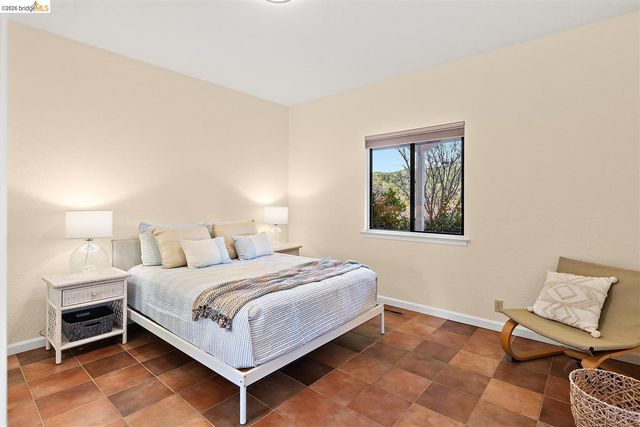 6065 Dimm Way, Richmond, CA 94805