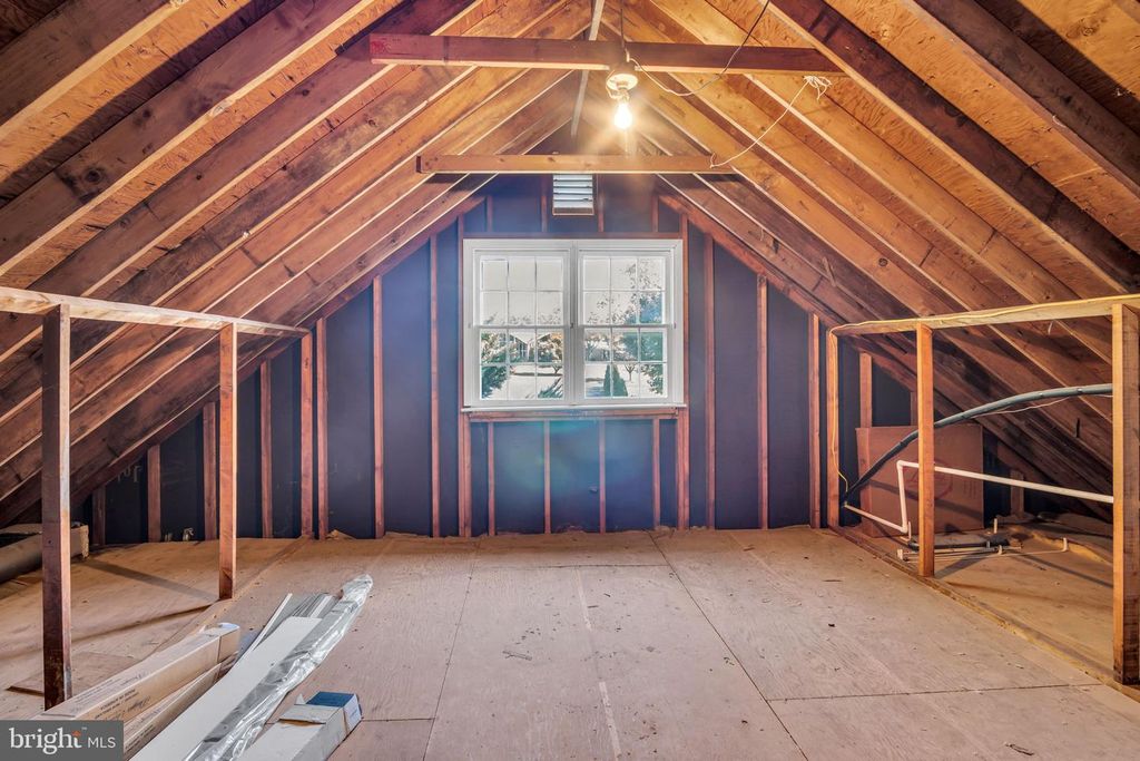 425 DEERFIELD RD, Camp Hill, PA 17011