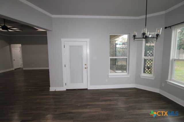 215 Slippery Elm Drive, Nolanville, TX 76559