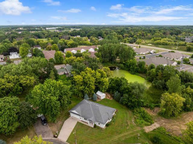608 Parkview Circle, Delano, MN 55328