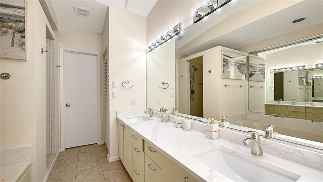 5151 SAINT ALBANS AVENUE, Sarasota, FL 34242