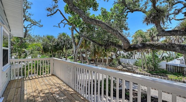 5151 SAINT ALBANS AVENUE, Sarasota, FL 34242