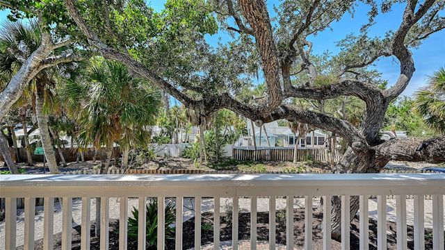 5151 SAINT ALBANS AVENUE, Sarasota, FL 34242