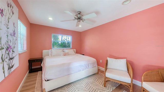 5151 SAINT ALBANS AVENUE, Sarasota, FL 34242