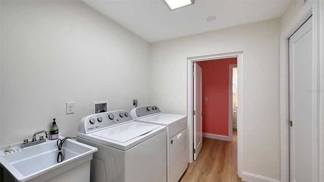 5151 SAINT ALBANS AVENUE, Sarasota, FL 34242