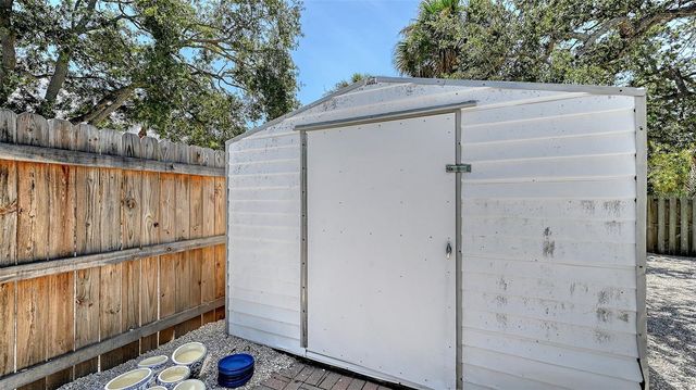 5151 SAINT ALBANS AVENUE, Sarasota, FL 34242