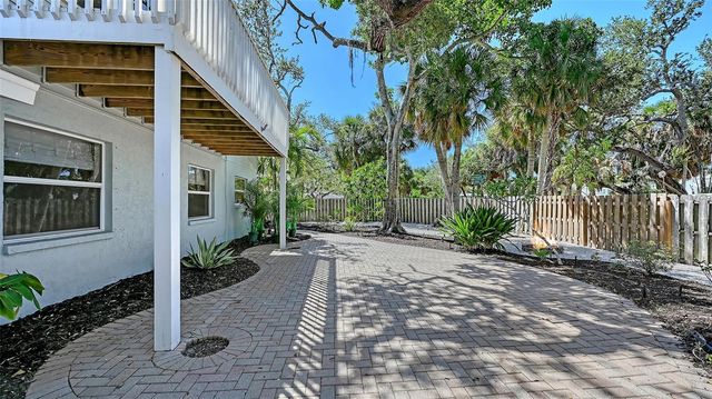 5151 SAINT ALBANS AVENUE, Sarasota, FL 34242