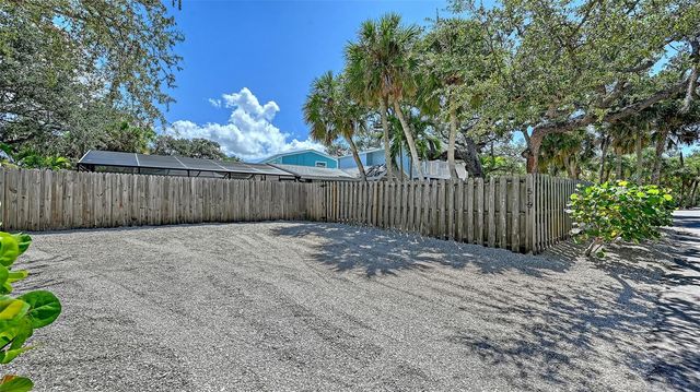 5151 SAINT ALBANS AVENUE, Sarasota, FL 34242