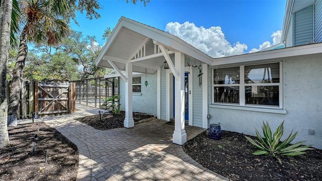 5151 SAINT ALBANS AVENUE, Sarasota, FL 34242