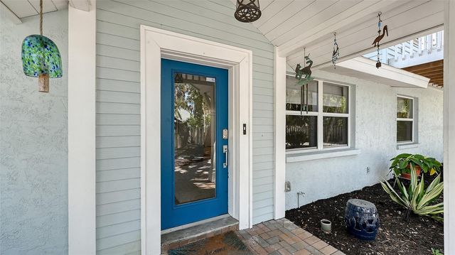 5151 SAINT ALBANS AVENUE, Sarasota, FL 34242