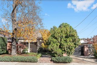 5261 K St, Sacramento, CA 95819