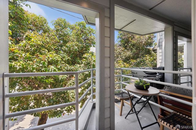 757 North Point Street 3, San Francisco, CA 94109