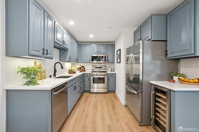 757 North Point Street 3, San Francisco, CA 94109