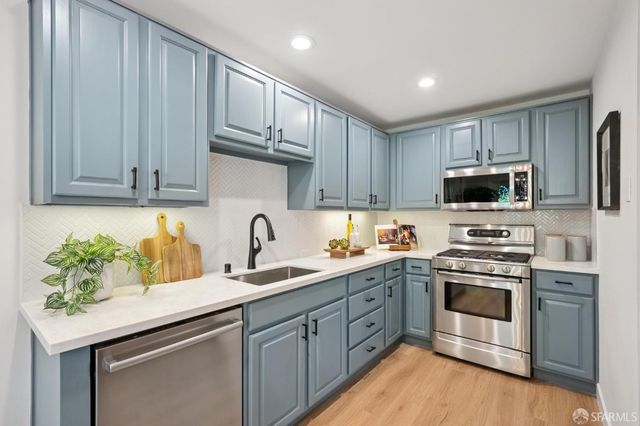 757 North Point Street 3, San Francisco, CA 94109