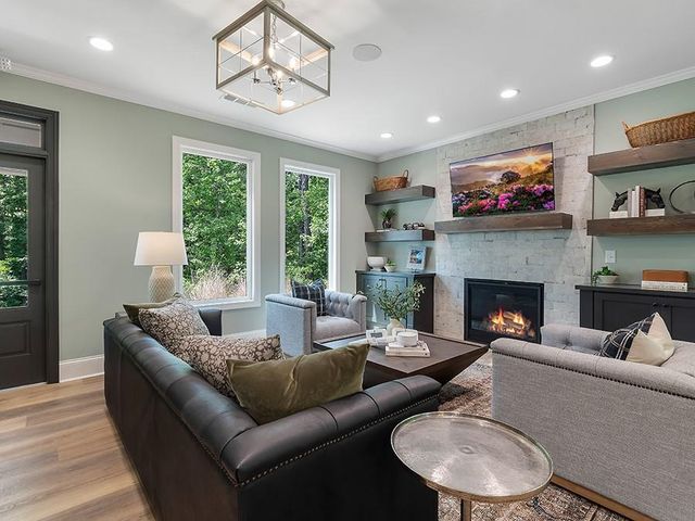 1302 Cedarcrest Boulevard, Acworth, GA 30101