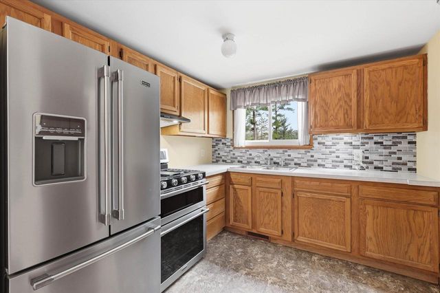 W7109 Dakota AVENUE, Westfield, WI 53964