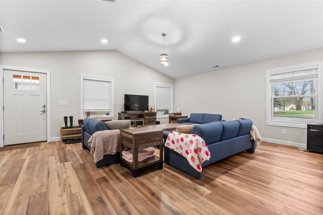91 Union Street, Hillsdale, MI 49242