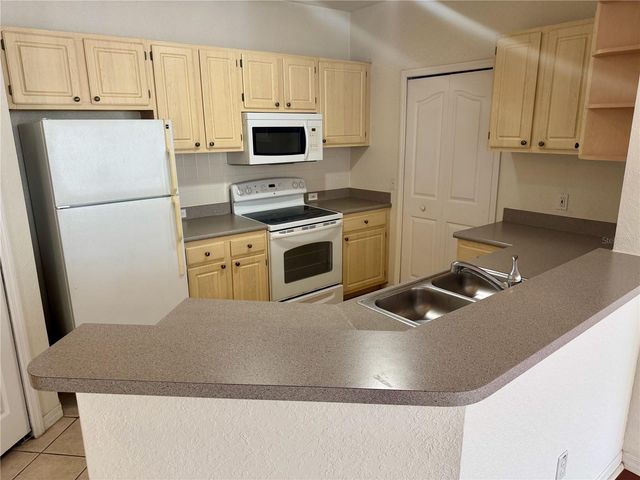 2740 MAITLAND CROSSING WAY 201, Orlando, FL 32810