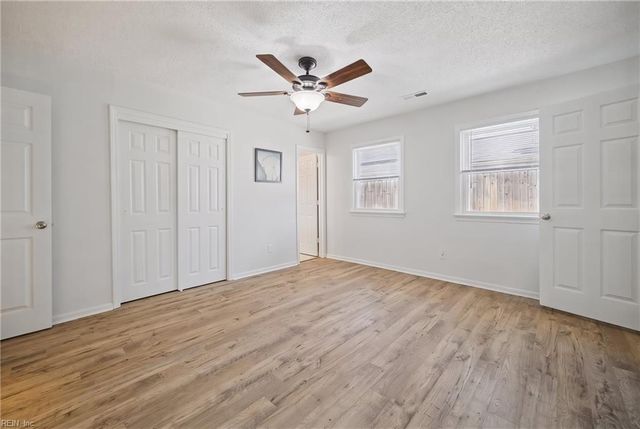 3516 Champlain LN, Virginia Beach, VA 23452