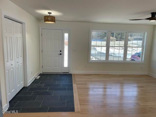 1705 Champagne Drive, Schodack, NY 12033