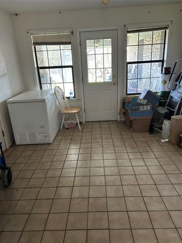 10047 E Hwy 36, Jonesboro, TX 76538