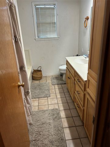 10047 E Hwy 36, Jonesboro, TX 76538