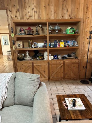 10047 E Hwy 36, Jonesboro, TX 76538