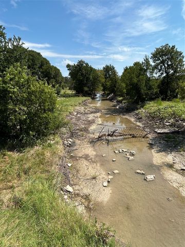 10047 E Hwy 36, Jonesboro, TX 76538